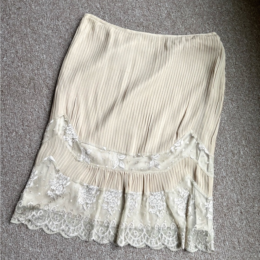 DKNY Beige Lace-Trim Pencil Skirt